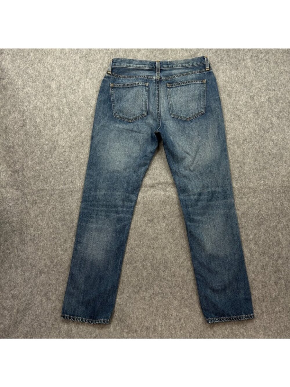 Gap Relaxed Boyfriend Jeans Women's Size 26 Button Fly Distressed Denim - Picture 3 of 12